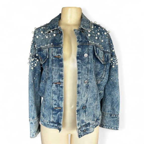 Veveret Jackets & Blazers - Women's Blue Pearl-Embellished Denim Jacket